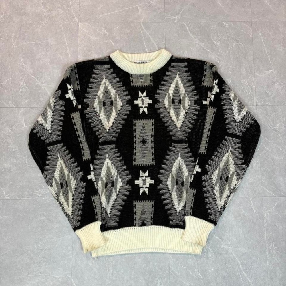 Black and white vintage 90s Aztec print knit sweater knitwear